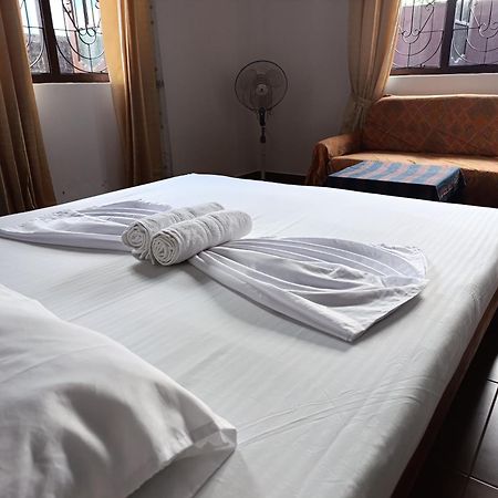 S And P Airport Transit Hostel And Villa 01 Negombo Exterior photo