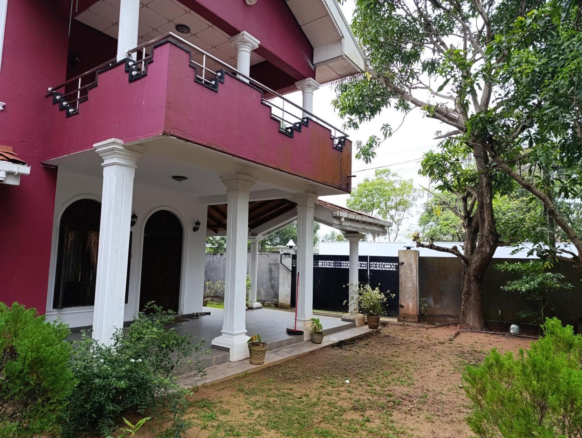 S And P Airport Transit Hostel And Villa 01 Negombo Exterior photo
